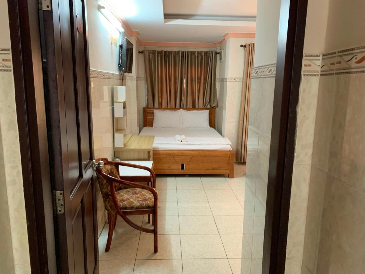 Minh Tuan Hotel *