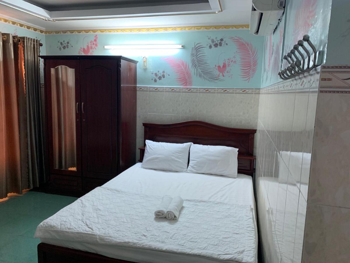 Minh Tuan Hotel *